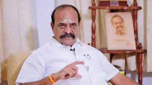 ஜெயலலிதா செய்த வரலாற்றுப் பிழை.. அதிர்ச்சியை ஏற்படுத்திய கடம்பூர் ராஜு பேச்சு !